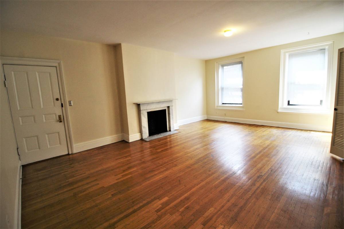 Apartment for rent at 920 Saint Paul St, Baltimore, MD 21202