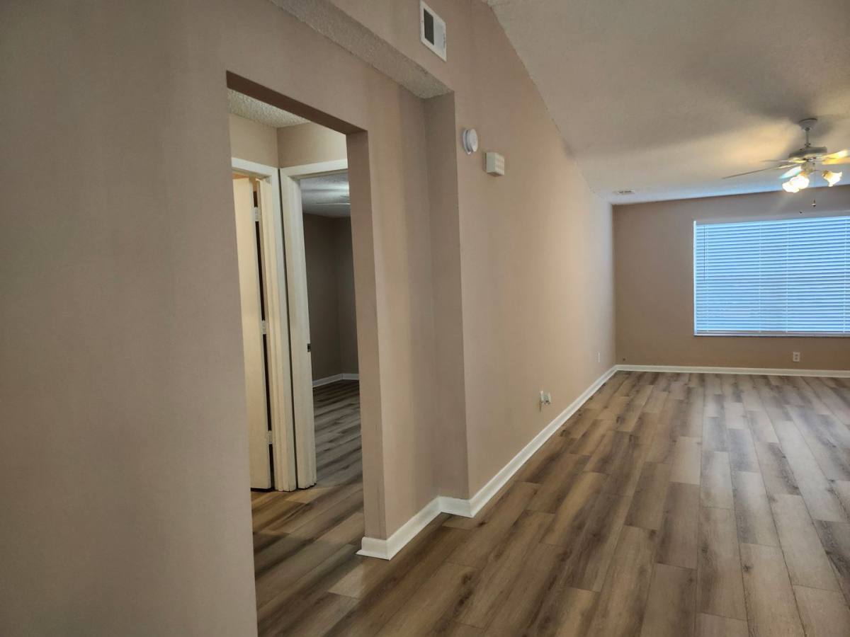 Townhouse for rent at 19136 Miami Blvd, Fort Myers, FL 33967
