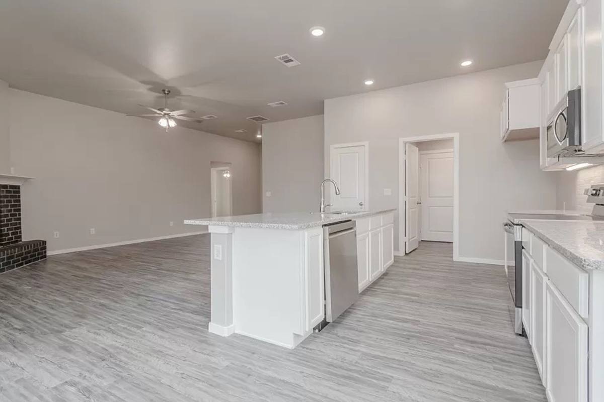House for rent at 1912 S Cr, Midland, TX 79706