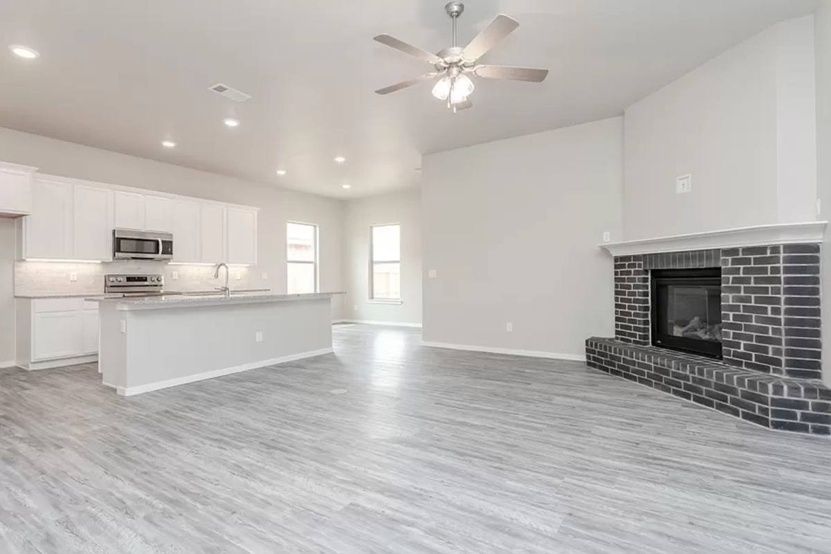 House for rent at 1912 S Cr, Midland, TX 79706