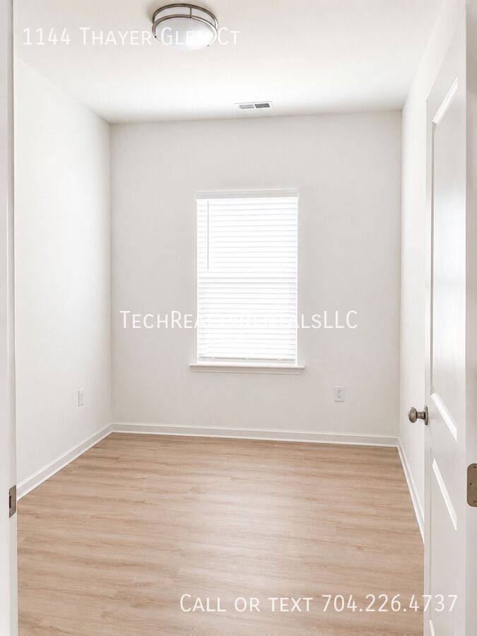 House for rent at 1144 Thayer Glen Court, Charlotte, NC 28213