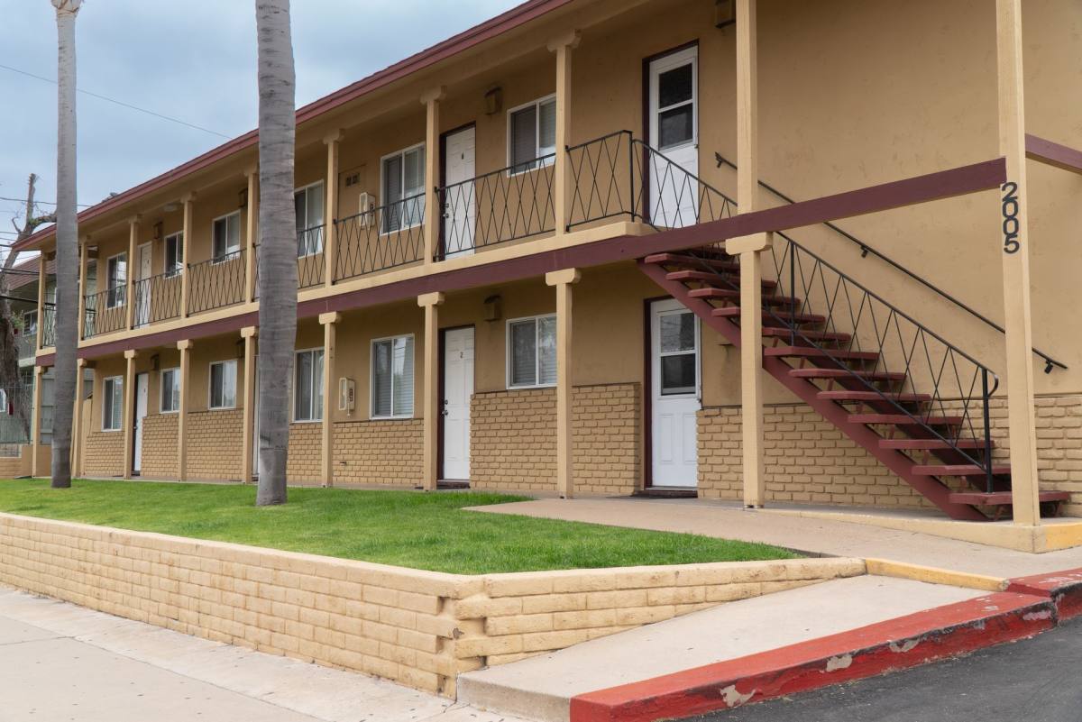 Apartment for rent at 2005-2025 F Ave, National City, CA 91950
