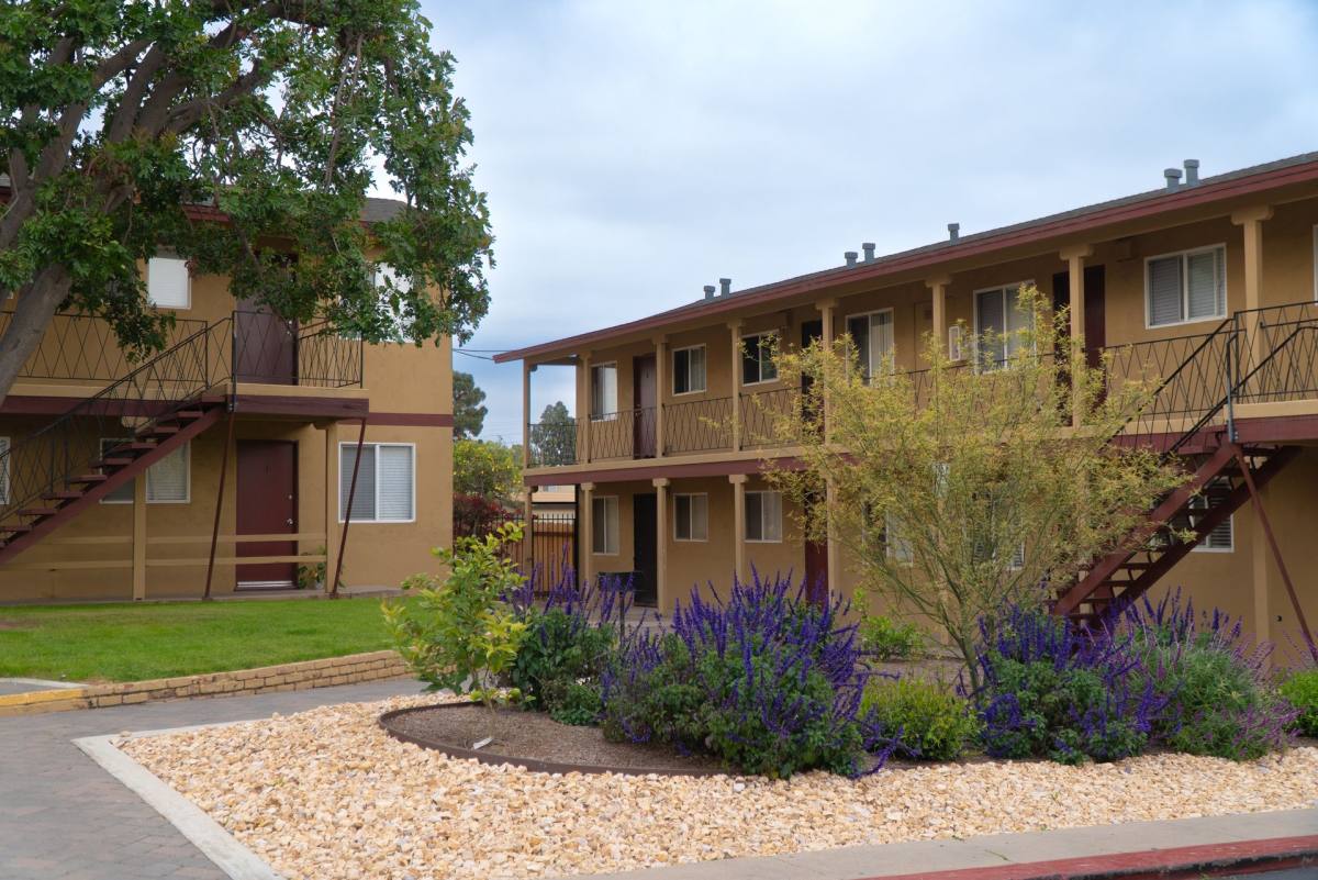 Apartment for rent at 2005-2025 F Ave, National City, CA 91950