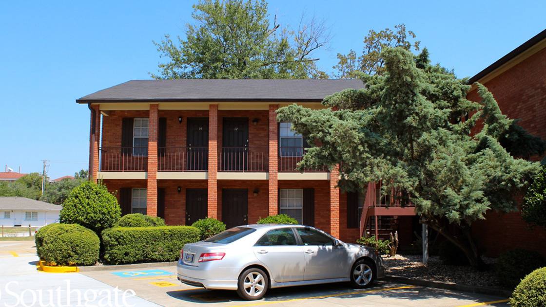 Apartment for rent at 115 N 32nd Ave, Hattiesburg, MS 39401