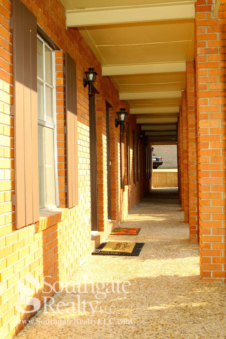 Apartment for rent at 115 N 32nd Ave, Hattiesburg, MS 39401