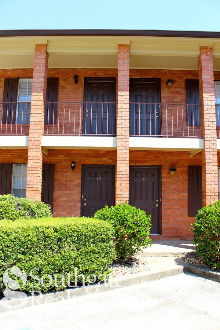 Apartment for rent at 115 N 32nd Ave, Hattiesburg, MS 39401