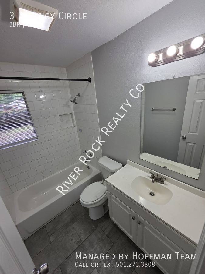 House for rent at 3 Regency Circle, Little Rock, AR 72209
