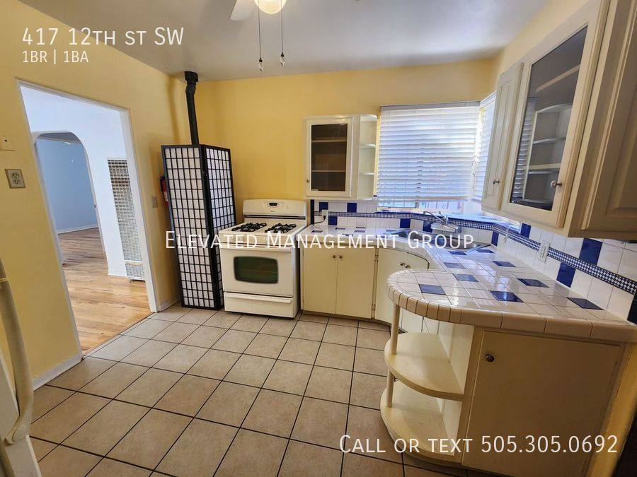 Apartment for rent at 417 12th St SW, Albuquerque, NM 87102
