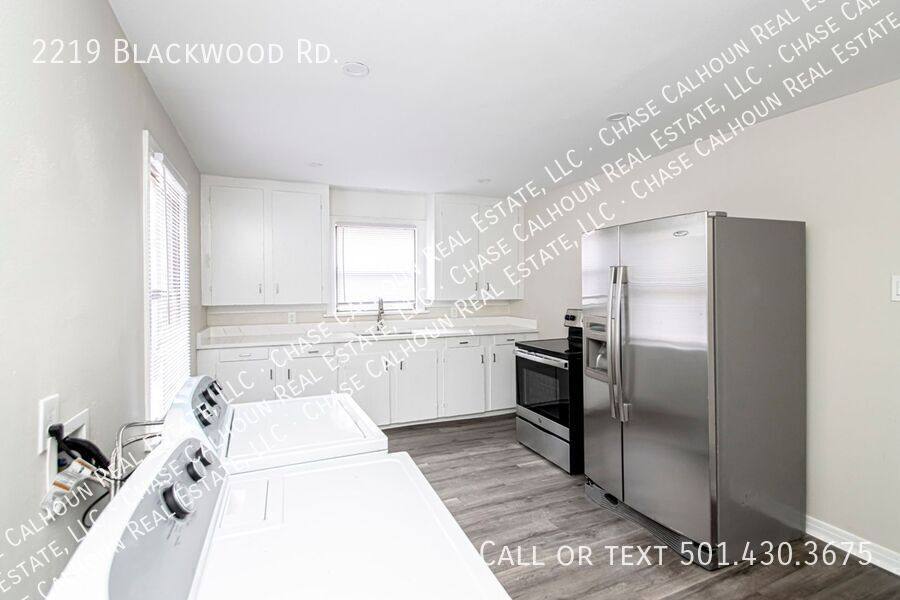 Apartment for rent at 2219 Blackwood Rd, Little Rock, AR 72207