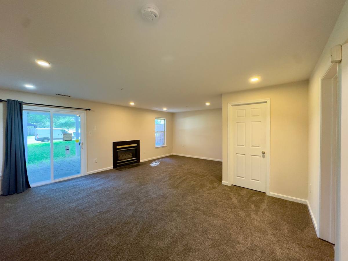 Townhouse for rent at 9520 Oak Trace Way, Randallstown, MD 21133