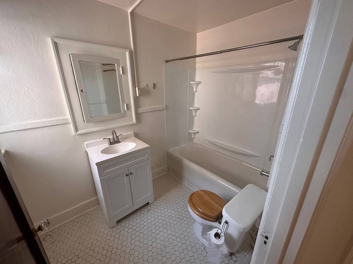 Apartment for rent at 219 W Callender St, Livingston, MT 59047