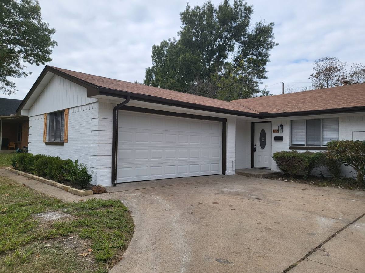 House for rent at 1213 Carroll Dr, Garland, TX 75041