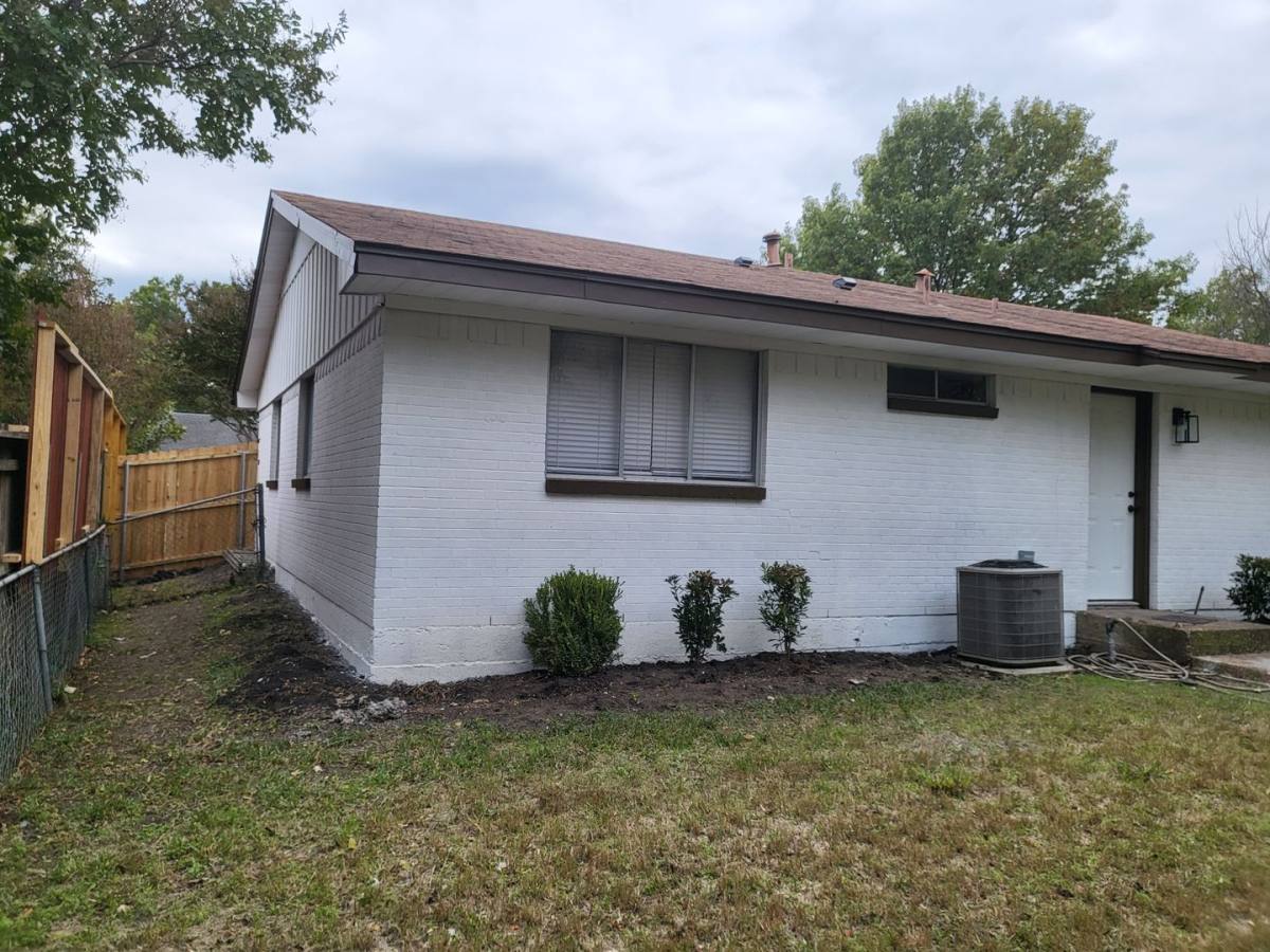 House for rent at 1213 Carroll Dr, Garland, TX 75041