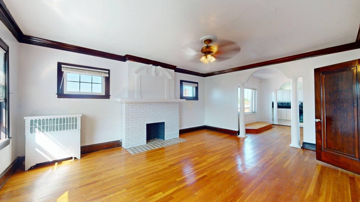Apartment for rent at 12485 Cedar Rd, Cleveland, OH 44106