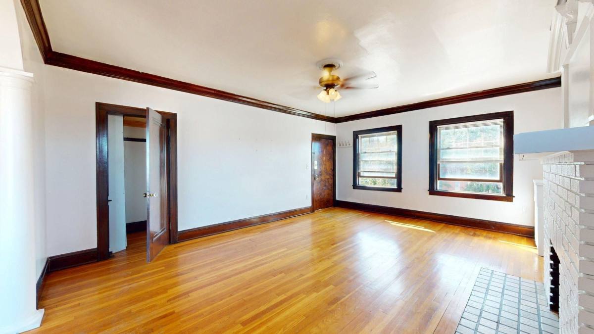 Apartment for rent at 12485 Cedar Rd, Cleveland, OH 44106