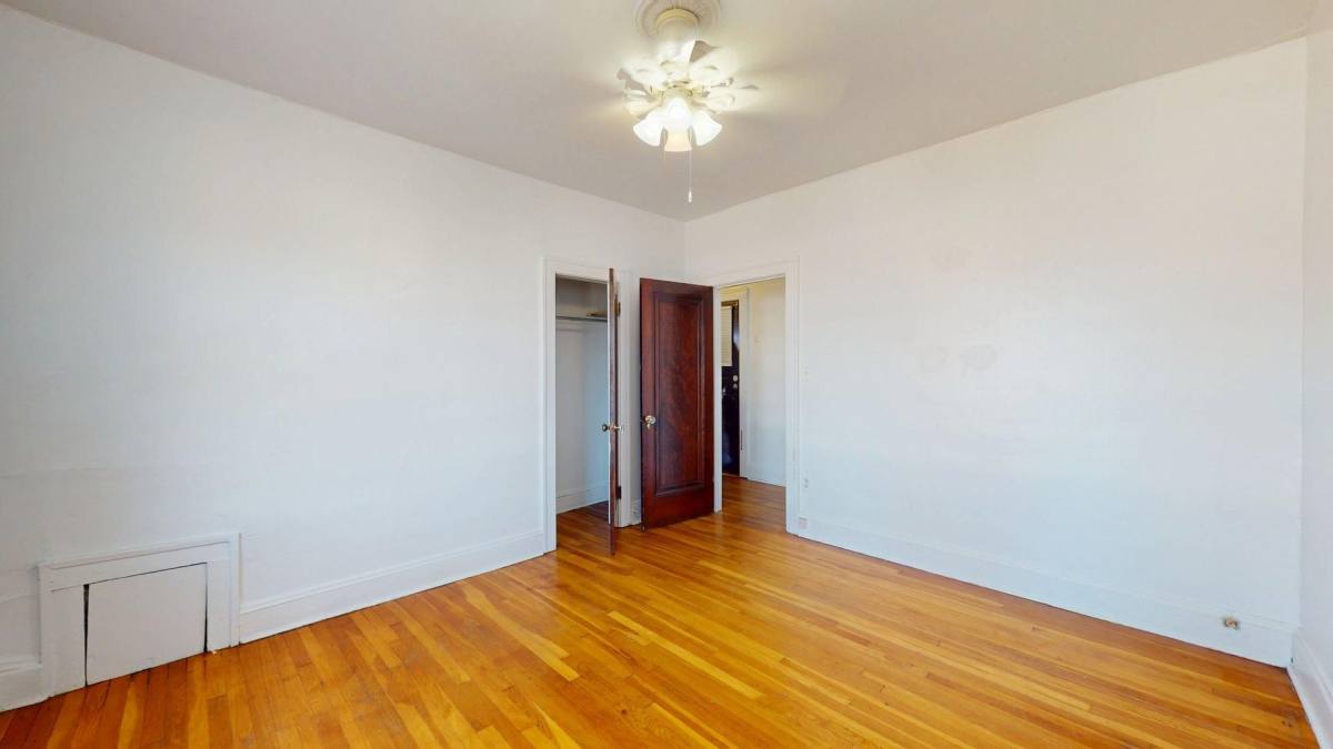 Apartment for rent at 12485 Cedar Rd, Cleveland, OH 44106