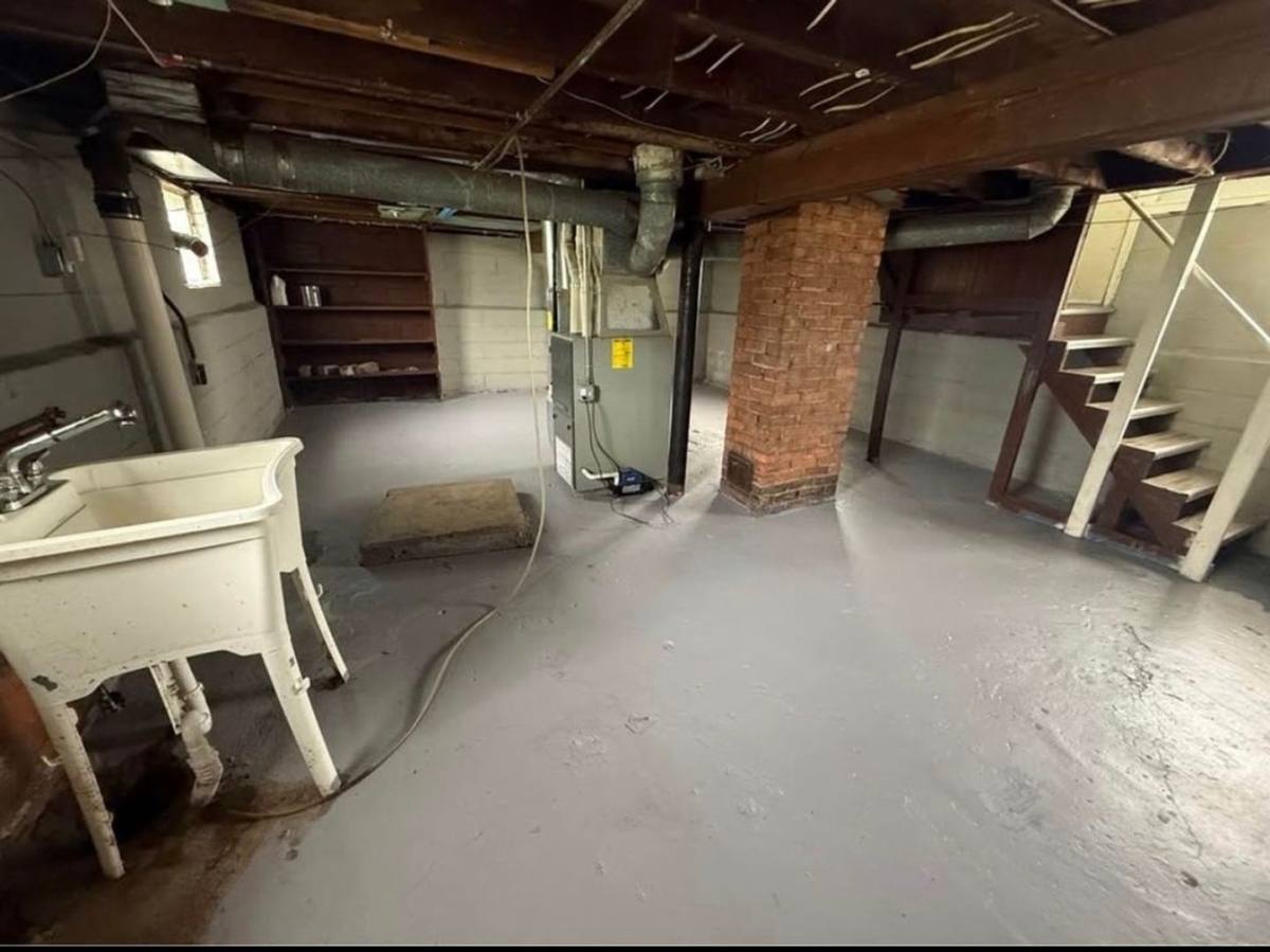 House for rent at 4145 E 120th St, Cleveland, OH 44105