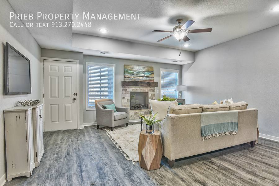 Apartment for rent at 22091 W 123rd Lane -Building 4 #109, Olathe, KS 66061