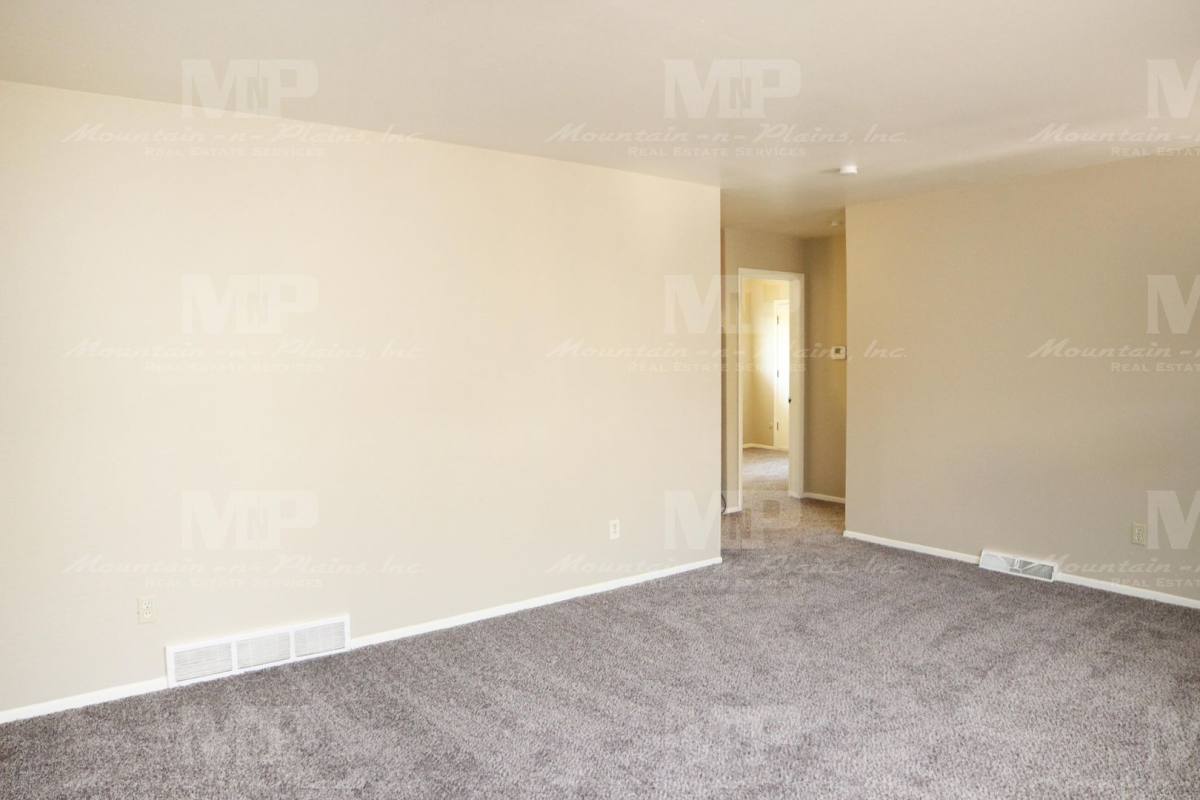 Townhouse for rent at 616 N Frey Ave, Fort Collins, CO 80521