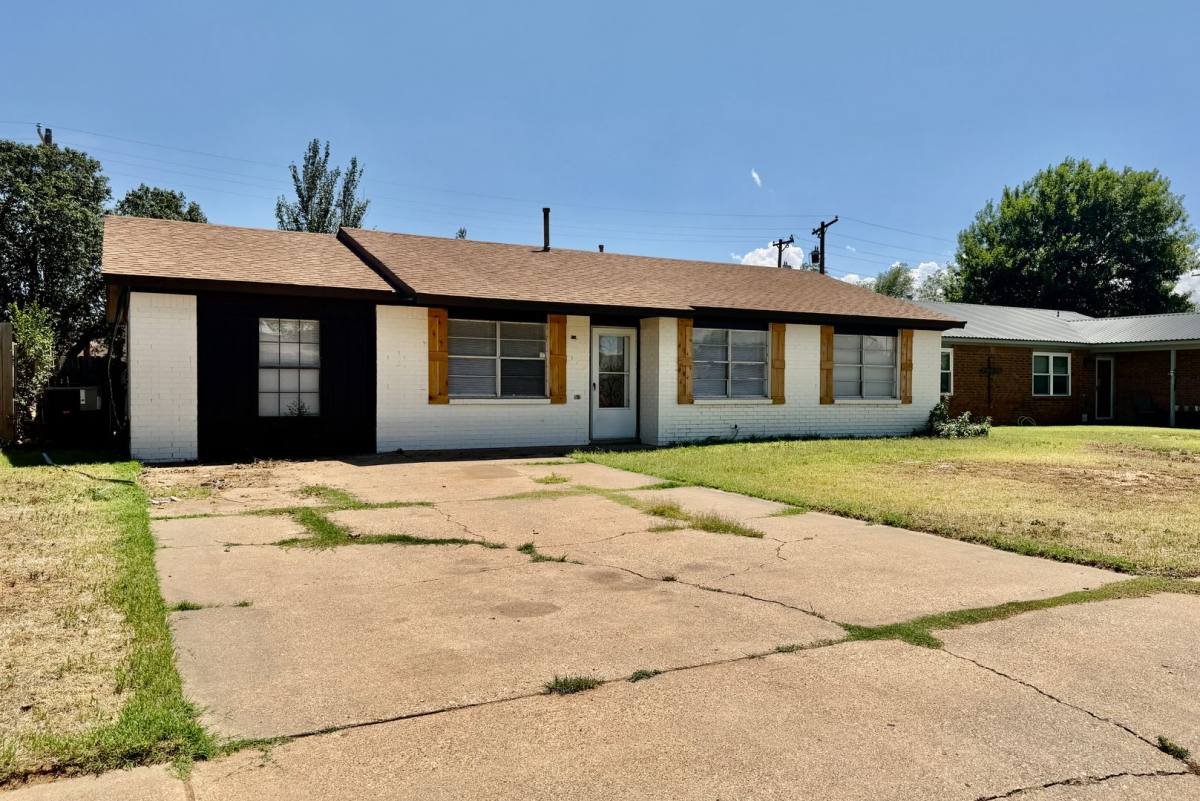House for rent at 4615 Grinnell St, Lubbock, TX 79416