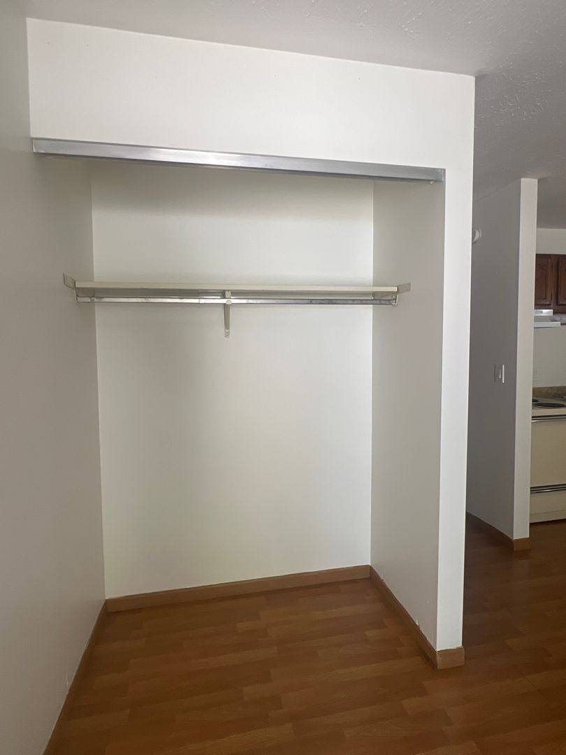 Apartment for rent at 410 4th Ave, Parkersburg, WV 26101