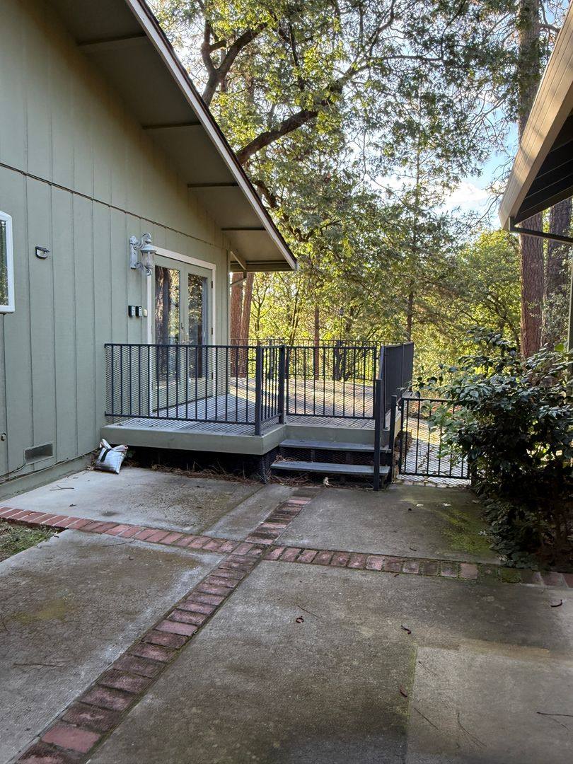 House for rent at 17425 Alexandra Way, Grass Valley, CA 95949