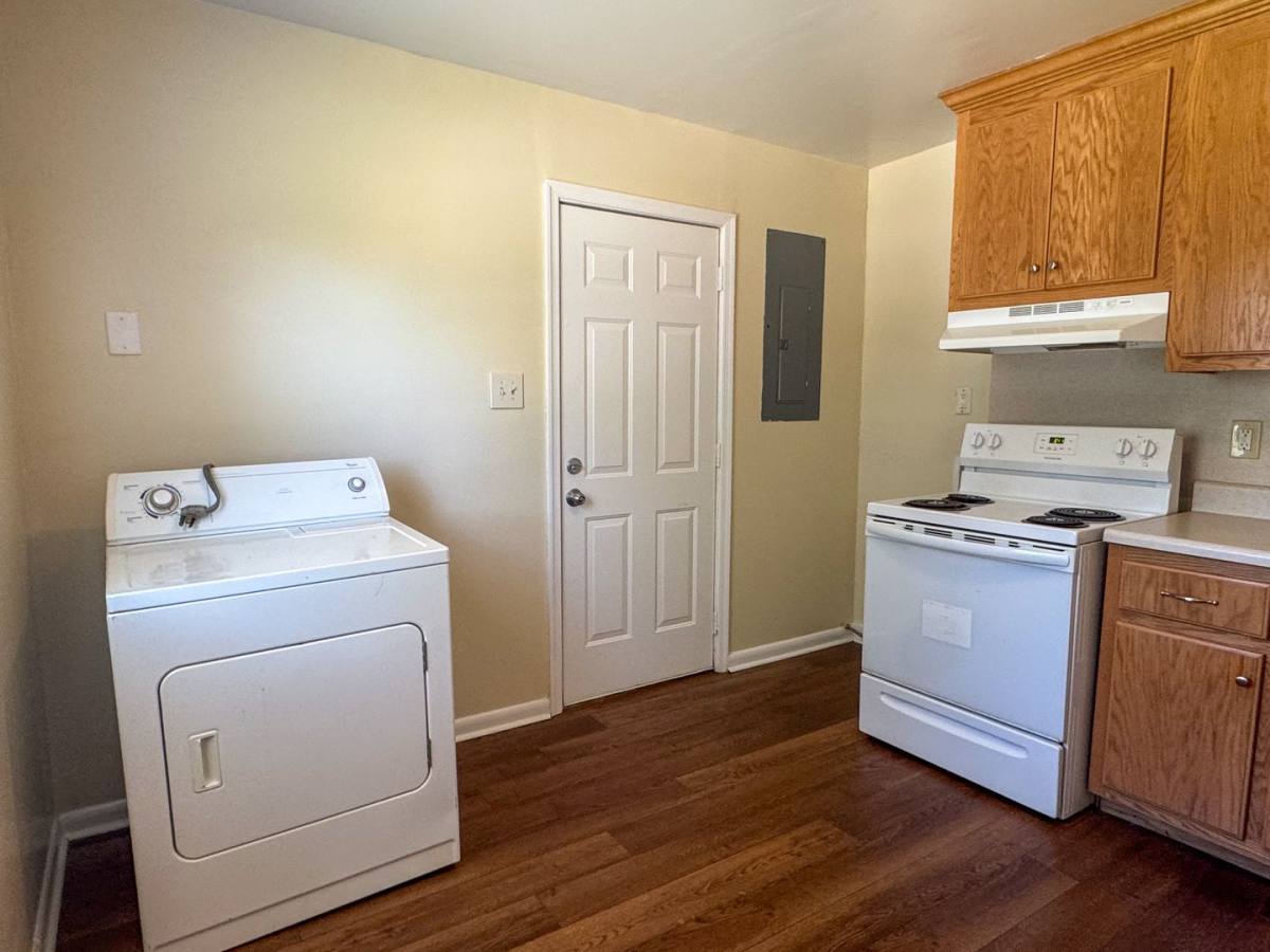 House for rent at 708 Crestline Blvd, Hopewell, VA 23860
