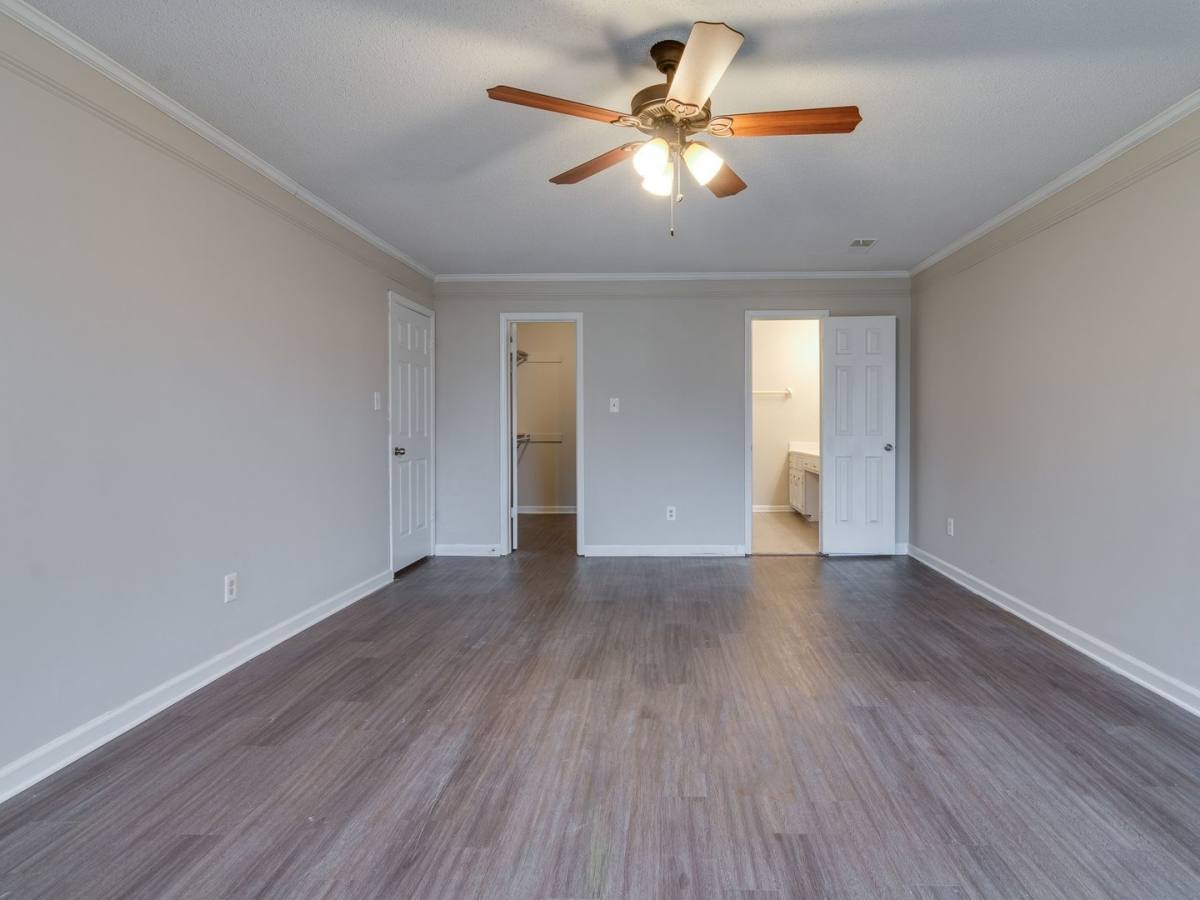 House for rent at 6562 Lake Valley Dr, Memphis, TN 38141