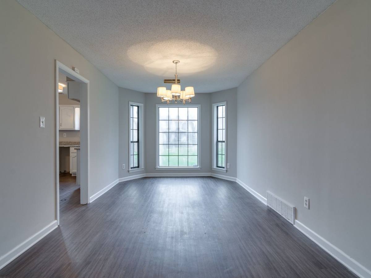House for rent at 6562 Lake Valley Dr, Memphis, TN 38141