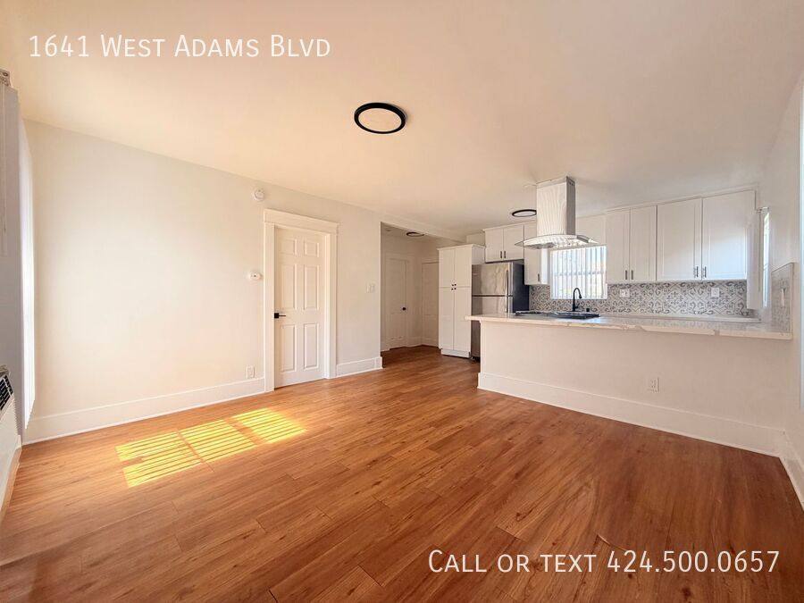 Apartment for rent at 1641 W Adams Blvd, Los Angeles, CA 90007