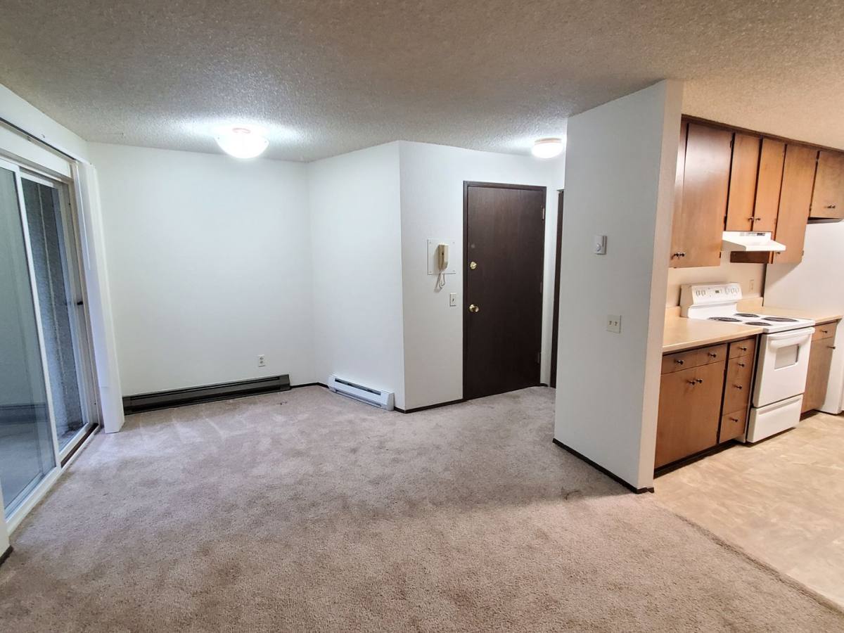 Apartment for rent at 5325 Ravenna Place NE, Seattle, WA 98105
