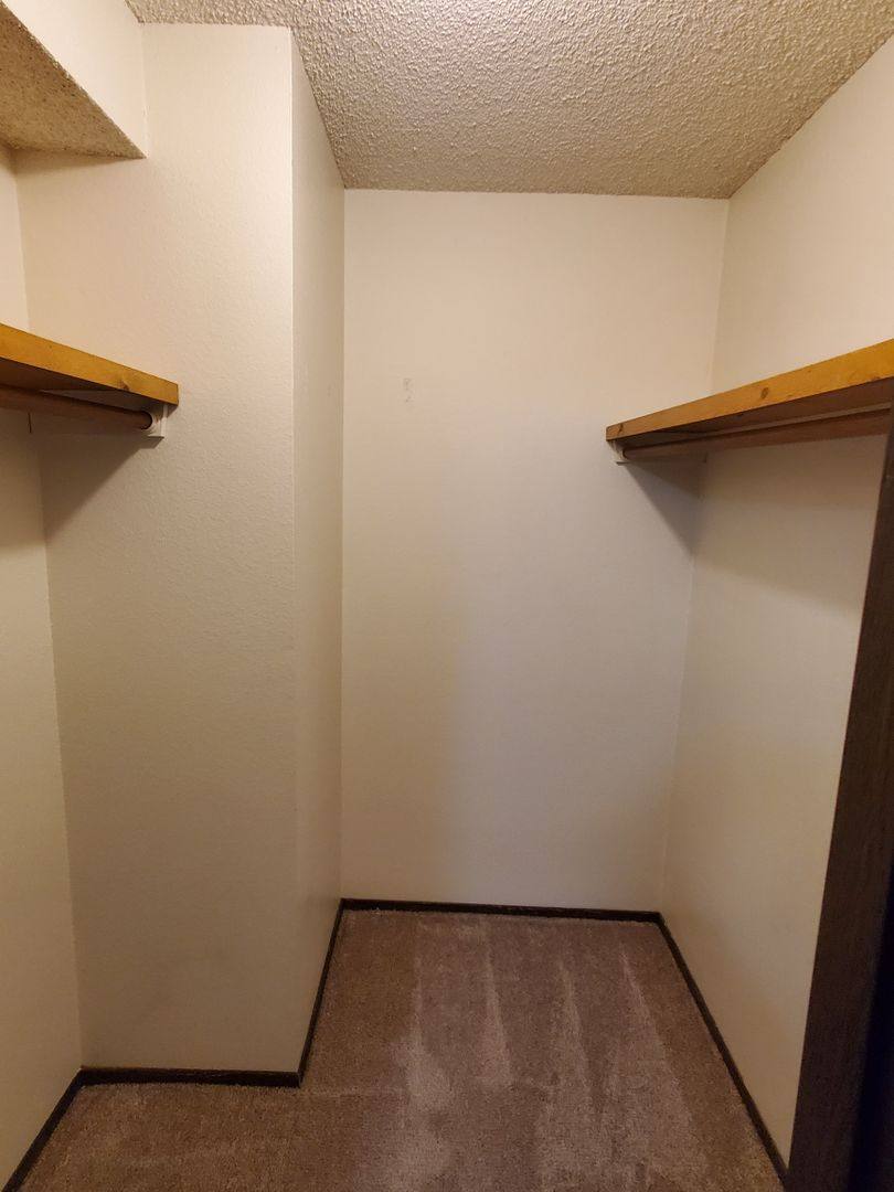 Apartment for rent at 5325 Ravenna Place NE, Seattle, WA 98105