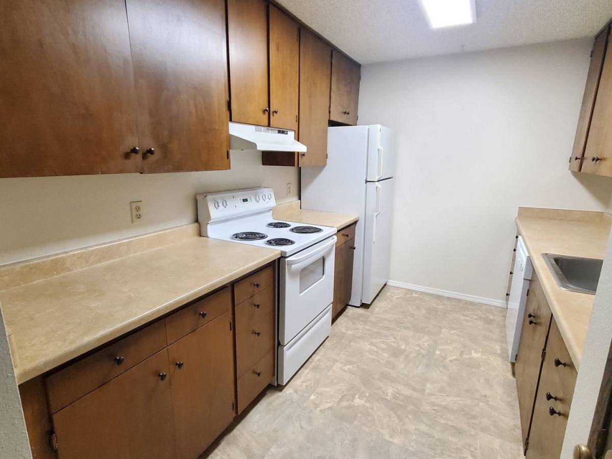 Apartment for rent at 5325 Ravenna Place NE, Seattle, WA 98105