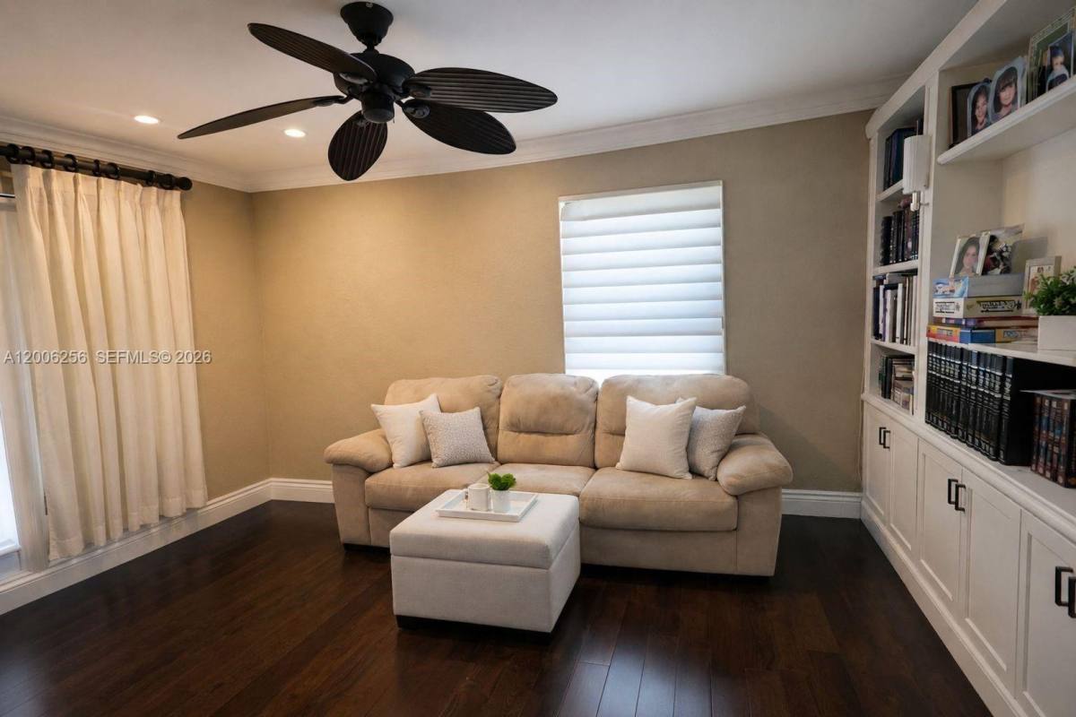 House for rent at 4101 N 50th Ave, Hollywood, FL 33021