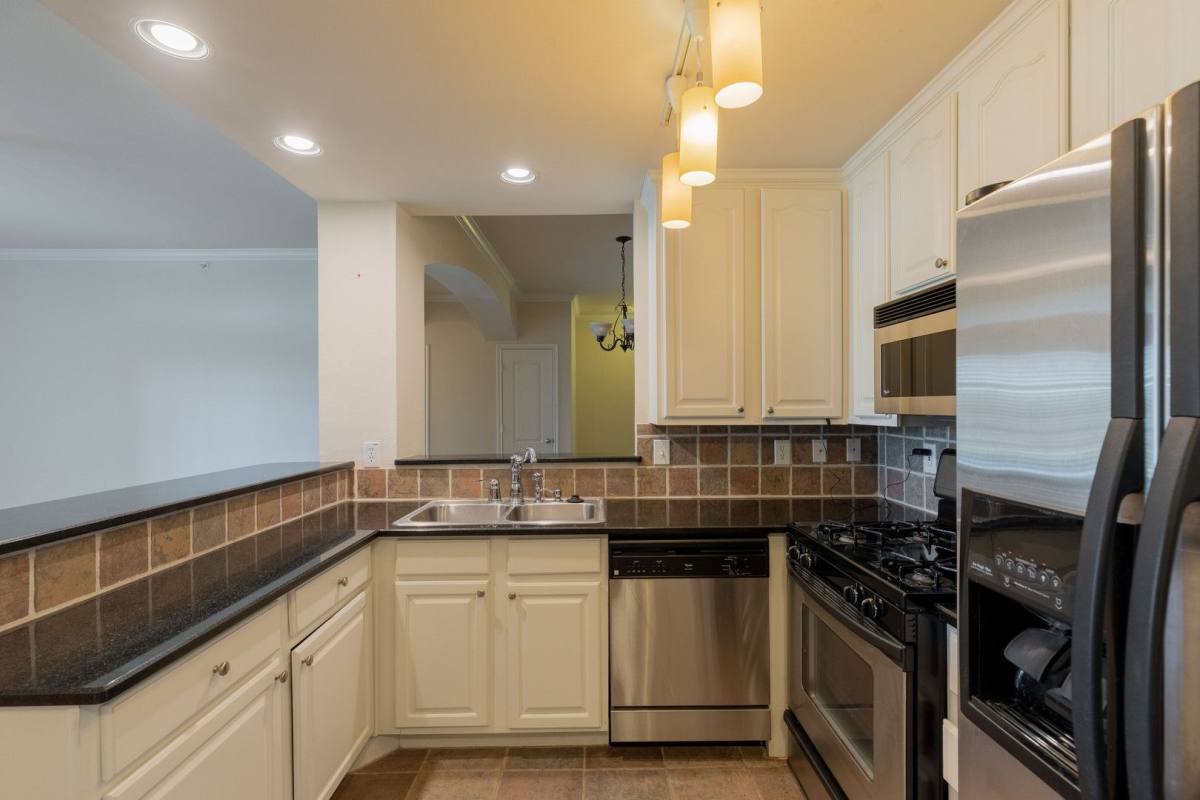Condo for rent at 9525 N Capital of Texas Highway 134, Austin, TX 78759