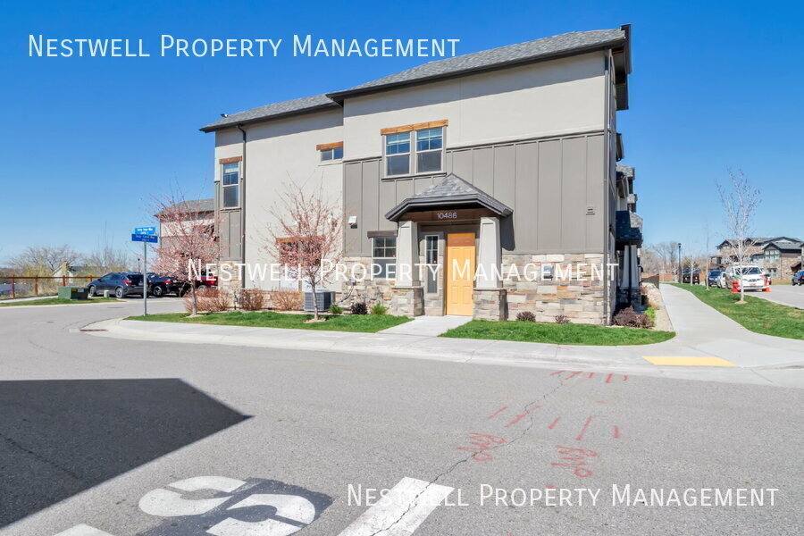 Townhouse for rent at 10486 S Beetdigger Blvd, Sandy, UT 84070