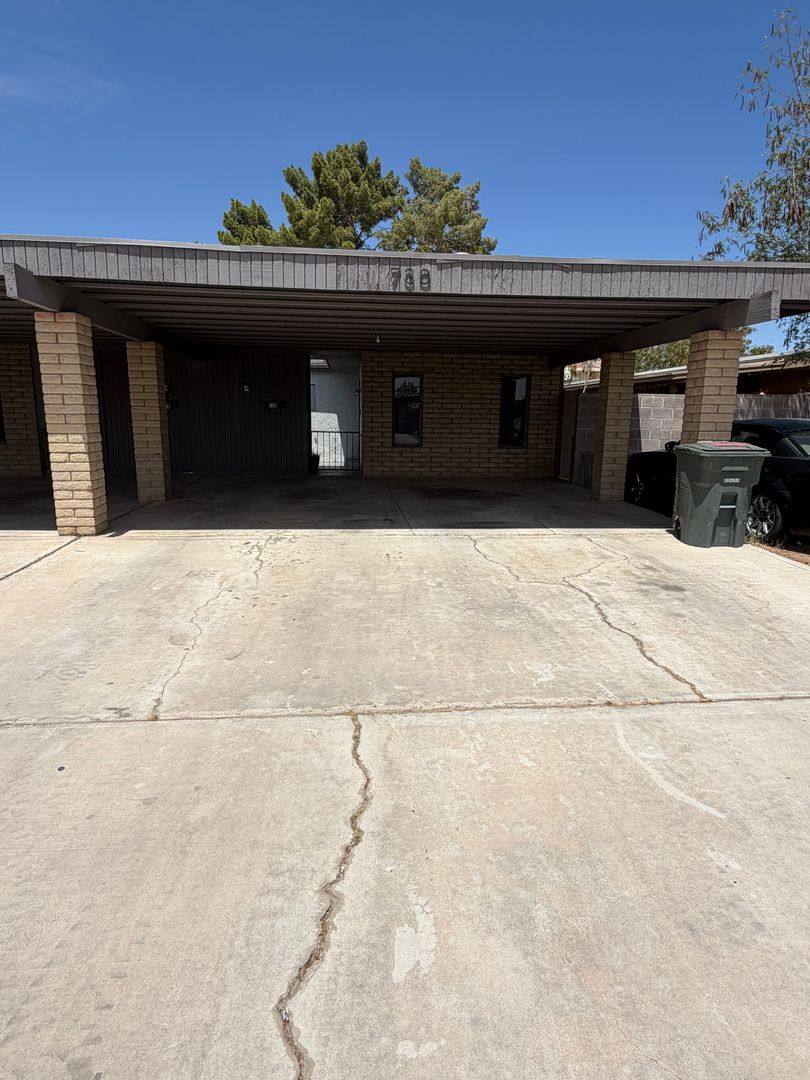House for rent at 730 E 24th Place, Yuma, AZ 85365