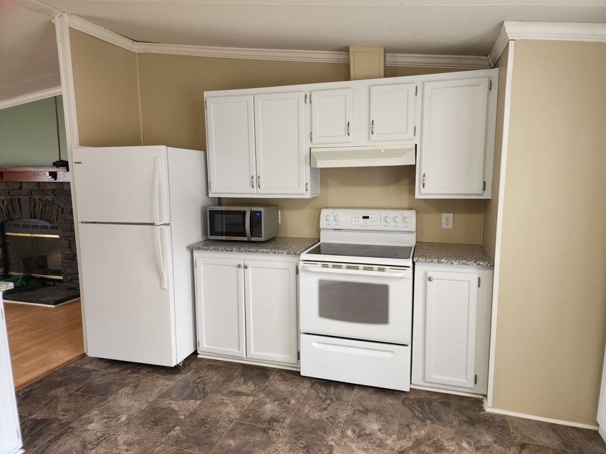 House for rent at 134 Brandenburg Dr, Statesville, NC 28677