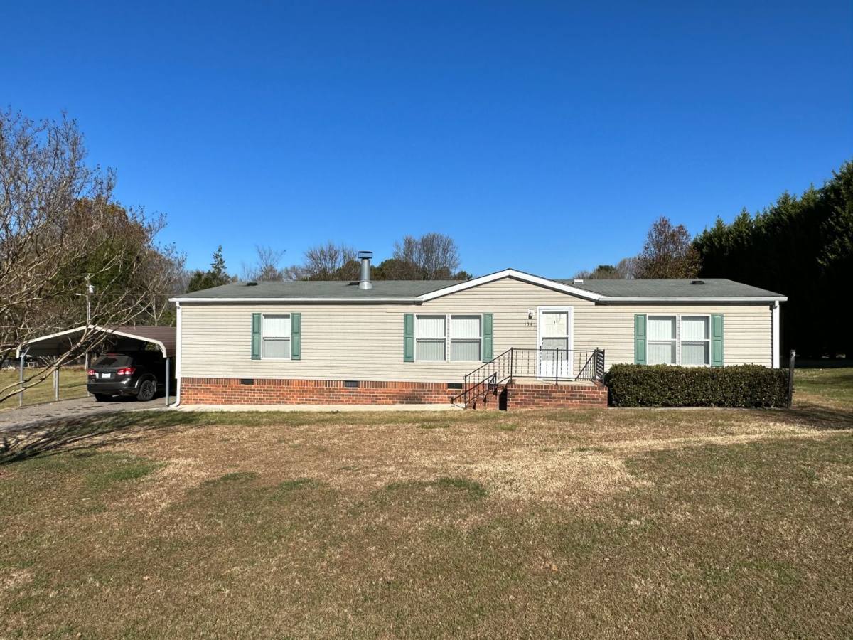 House for rent at 134 Brandenburg Dr, Statesville, NC 28677