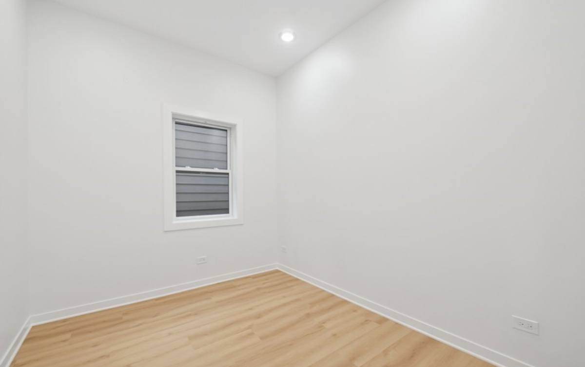 Apartment for rent at 1052 N Central Park Ave, Chicago, IL 60651