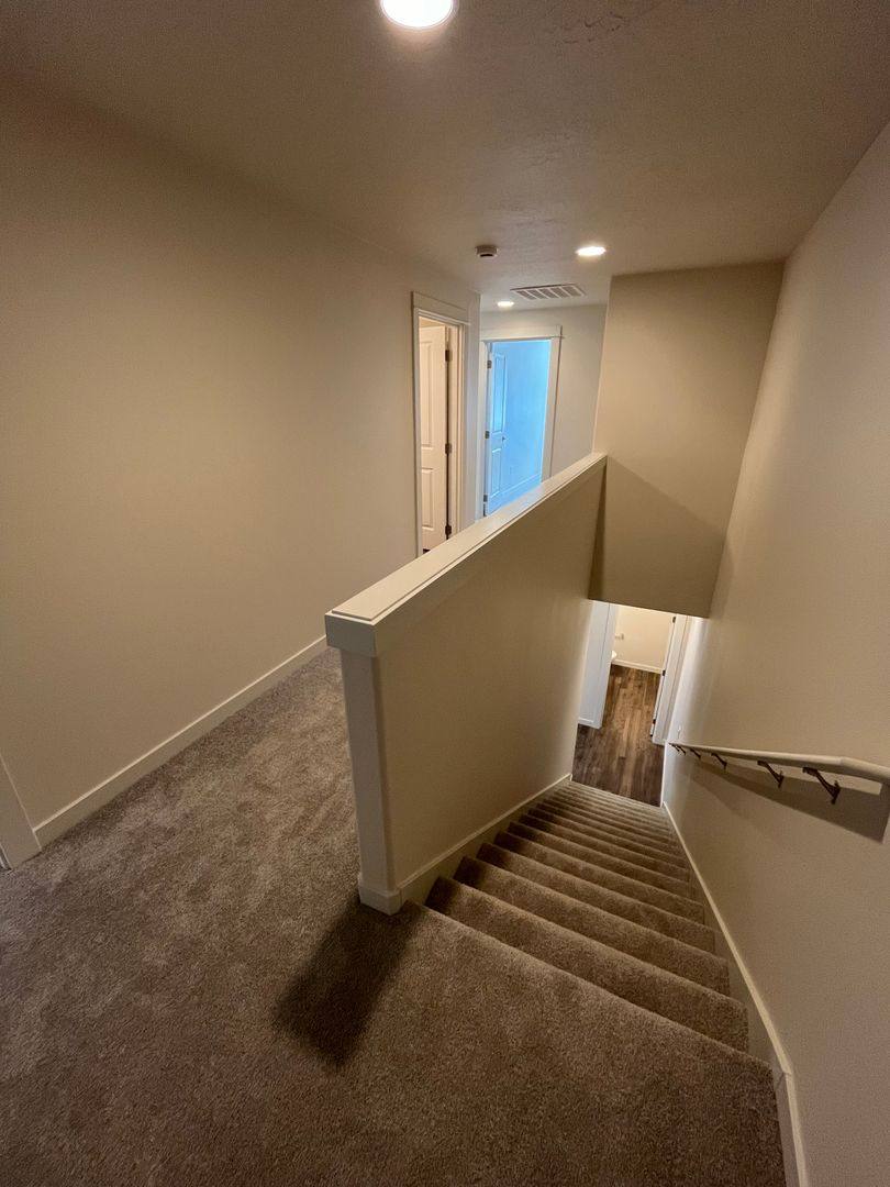 Townhouse for rent at 2539 NE Studio Rd, Bend, OR 97701