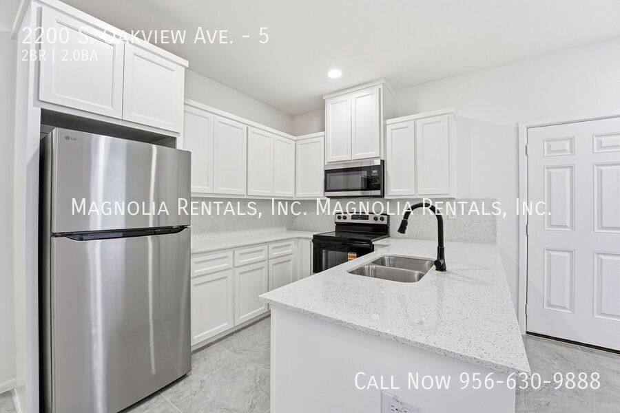 Apartment for rent at 2200 S Oakview Ave #5, Edinburg, TX 78542