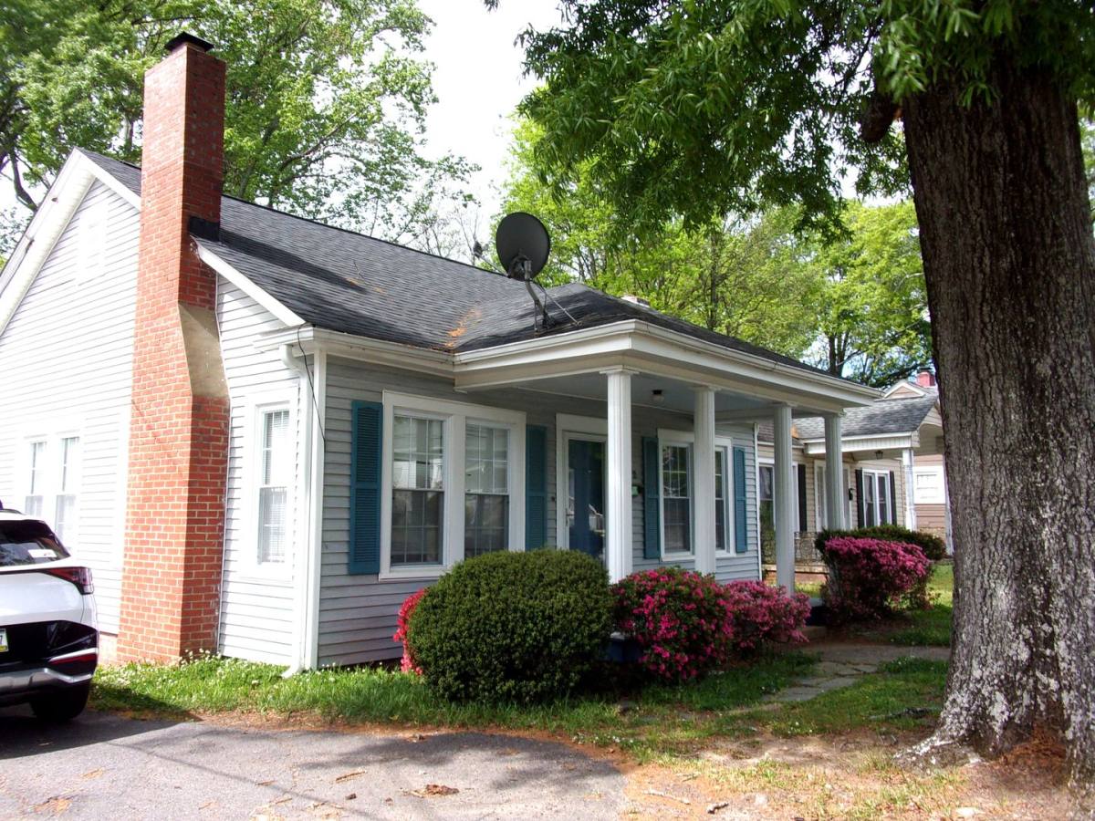 House for rent at 542 E Black St, Rock Hill, SC 29730