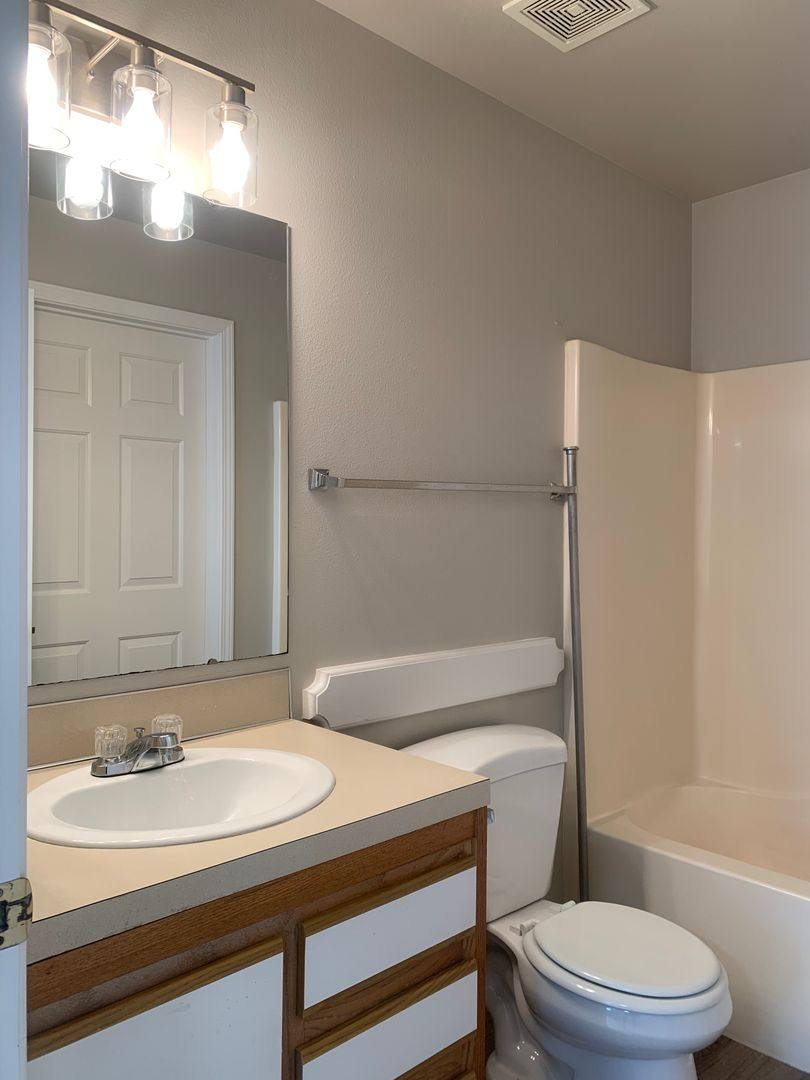 Apartment for rent at 6733 W Overland Rd, Boise, ID 83709