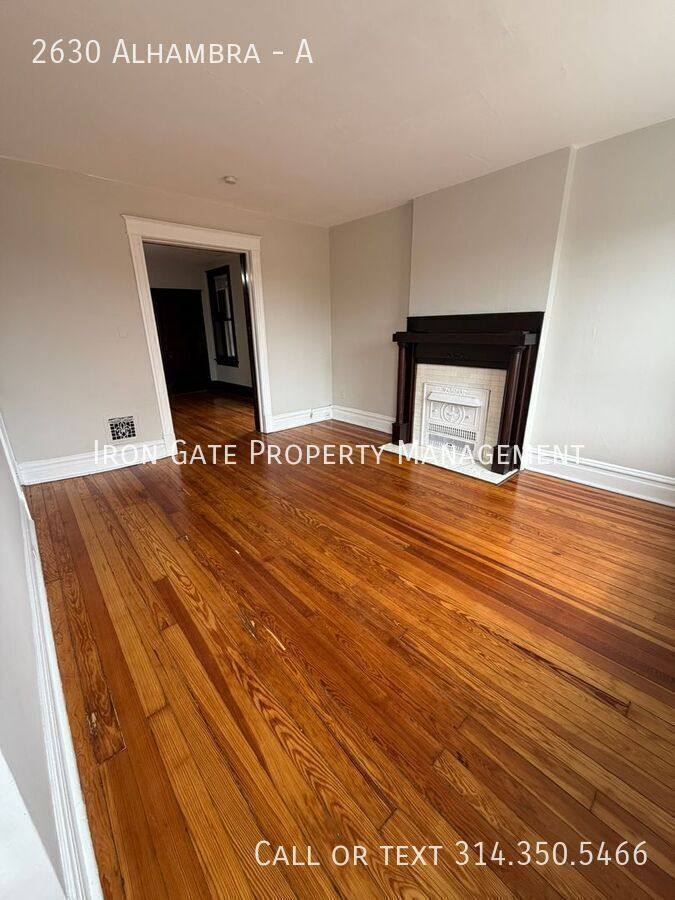 Apartment for rent at 2630 Alhambra #A, Saint Louis, MO 63118