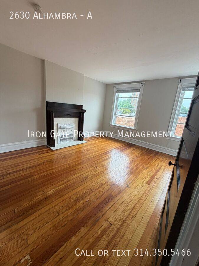 Apartment for rent at 2630 Alhambra #A, Saint Louis, MO 63118