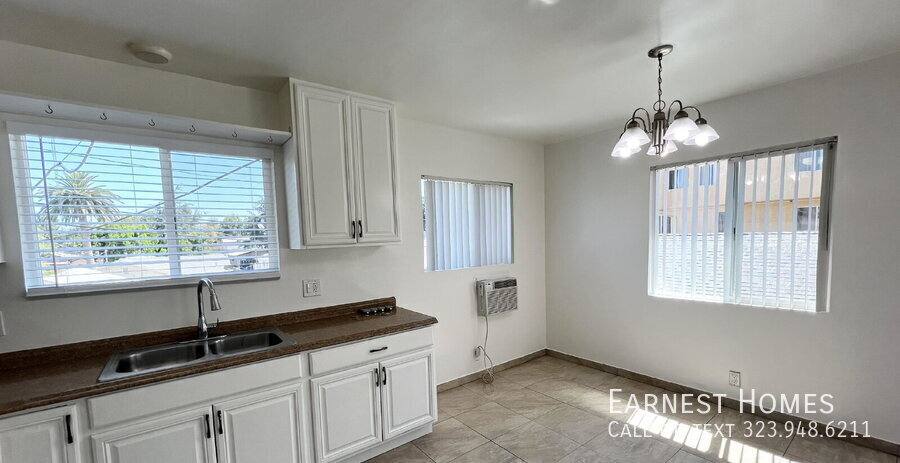 Apartment for rent at 14202 Delano St #6, Van Nuys, CA 91401