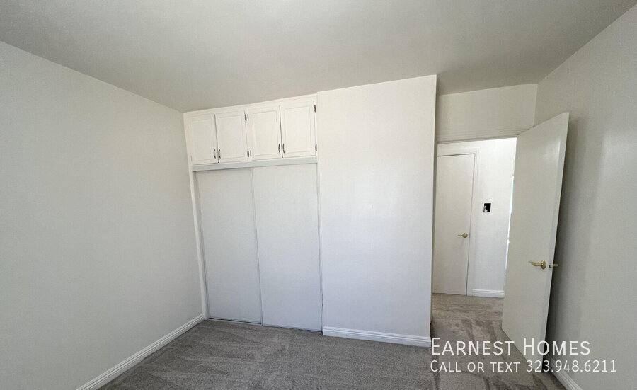 Apartment for rent at 14202 Delano St #6, Van Nuys, CA 91401