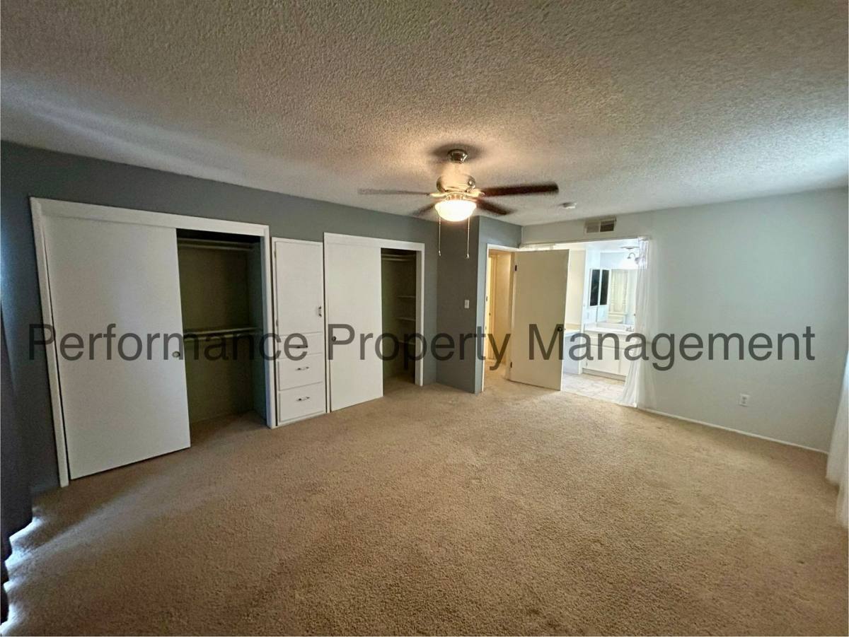 House for rent at 2716 Catalina Dr, Bakersfield, CA 93306