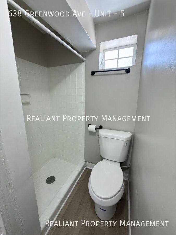 Apartment for rent at 638 Greenwood Ave #5, Cincinnati, OH 45229